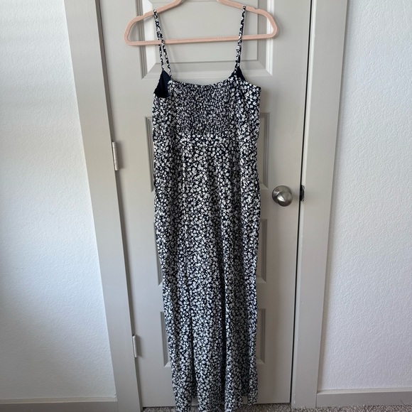 J.Crew Tie-front wide-leg jumpsuit in floral print black and white size 8 - Picture 6 of 10